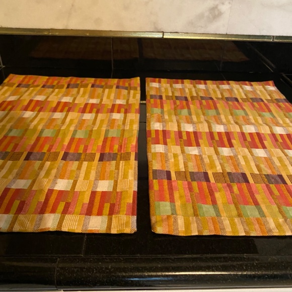 Multicolor Woven home linens , set of 2 placemats / accent runner / altar cloth - Picture 2 of 8